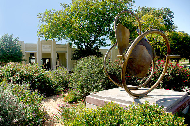 Lou Seal at ATT Park – Public Art and Architecture from Around the World